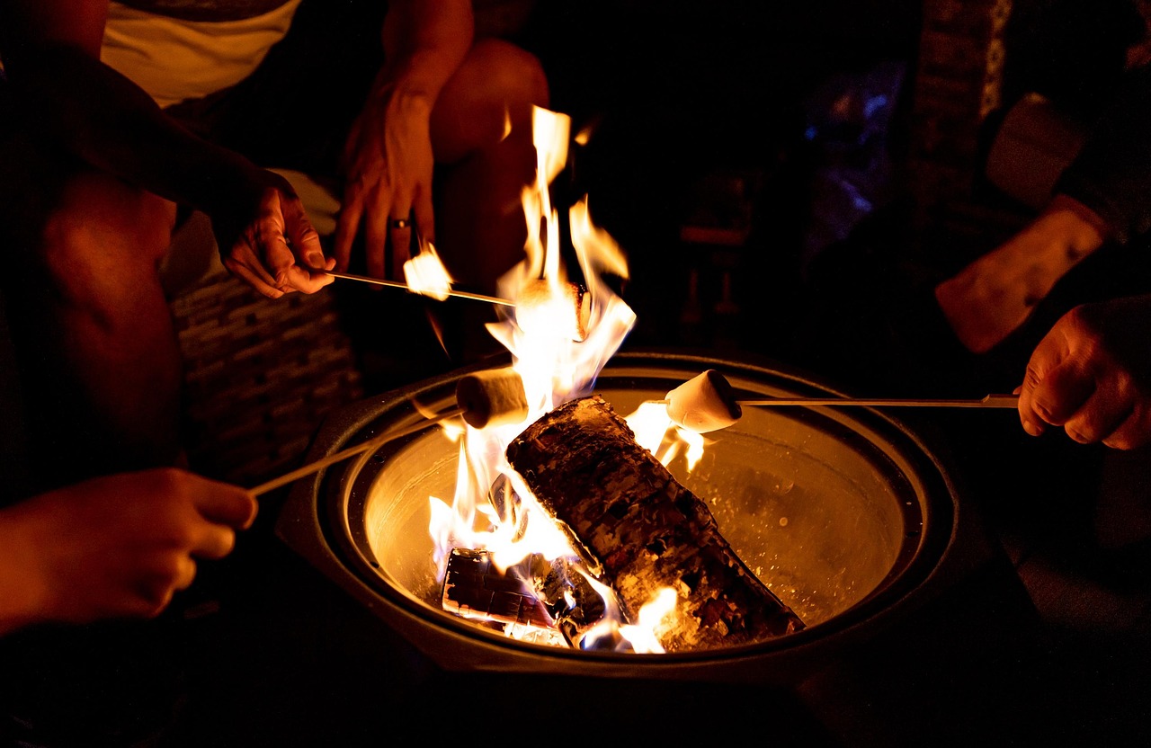 Kamloops backyard landscape fire pit patio